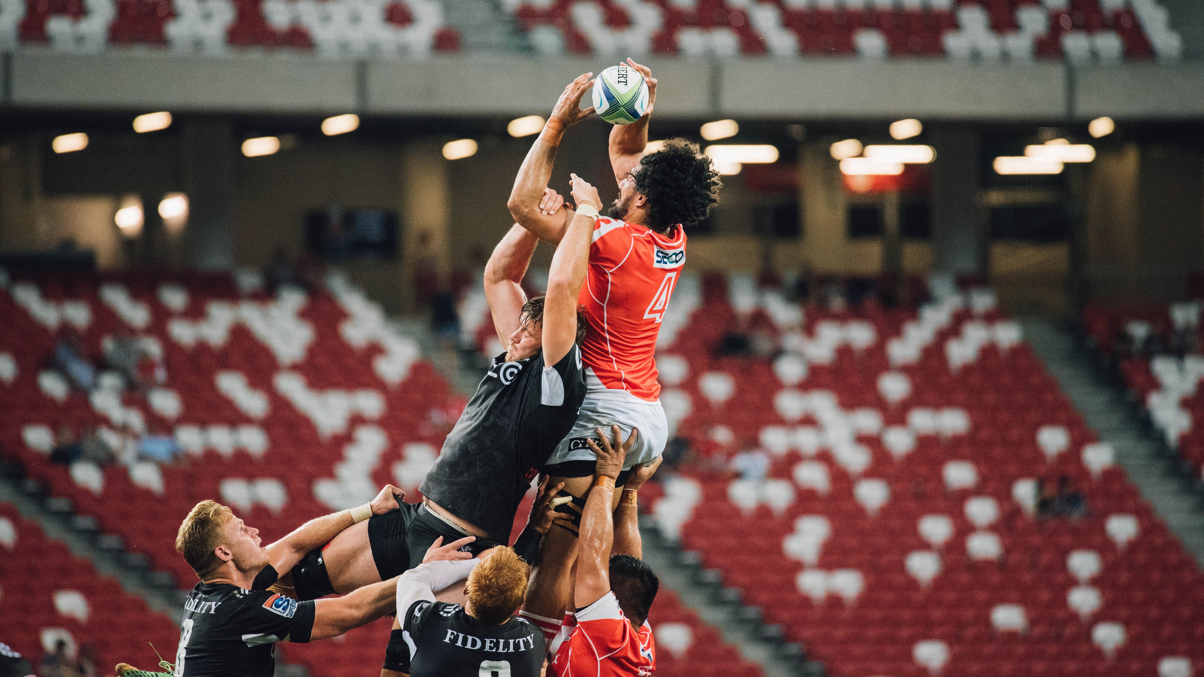 网球公开赛资格赛争夺激烈